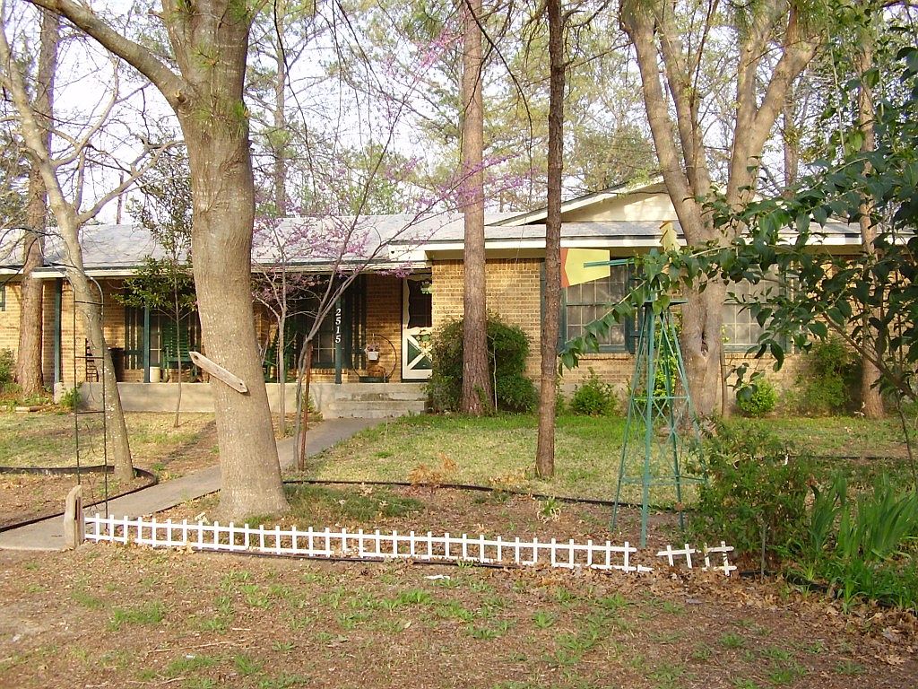 2515 E Interstate Highway 20, Weatherford, TX 76087 MLS 20297887 Zillow