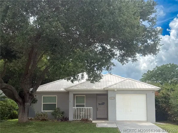 5508 SE Pine Ave, Stuart, FL 34997