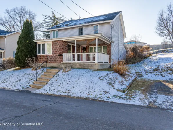 1862 Yard Ave, Scranton, PA 18508