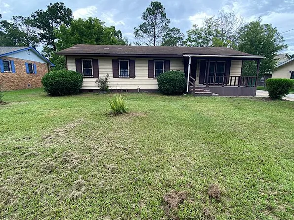 1306 Bethune Dr, Valdosta, GA 31601