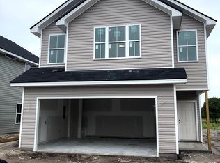 32 Gambrell Rd, Hinesville, GA 31313