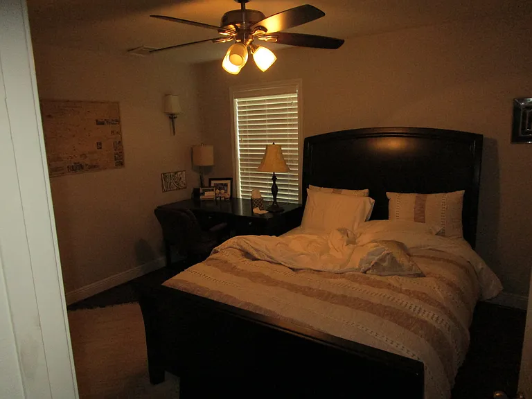 Rear bedroom.