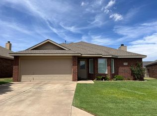 10604 Akron Ave, Lubbock, TX 79423