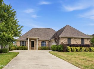 223 Falls Xing, Madison, MS 39110