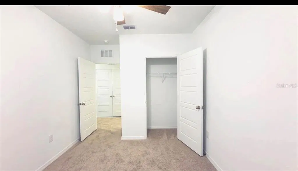 3 bed, 2.5 bath, 1515 sqft, $1,900 — Photo 3