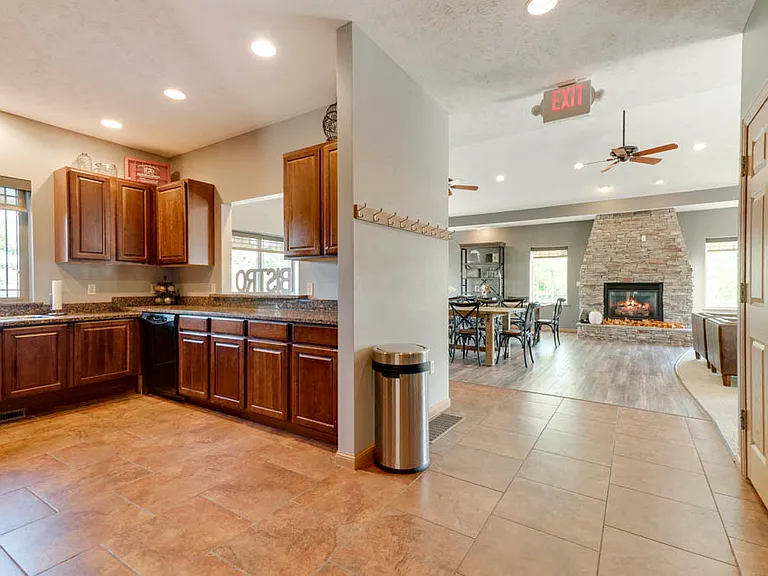 Our clubhouse features a kitchen, making it the perfect place for you to host events with your friends and family.