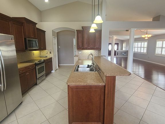 5th image of 6790 Calistoga Cir