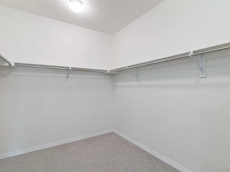 14700 Oslo Ave — Photo 18