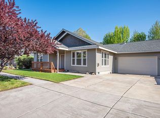 20705 Snow Peaks Dr, Bend, OR 97701