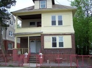 74 Hanover St, Providence, RI 02907