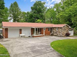 125 Horseshoe Bend Ln, Spring City, TN 37381