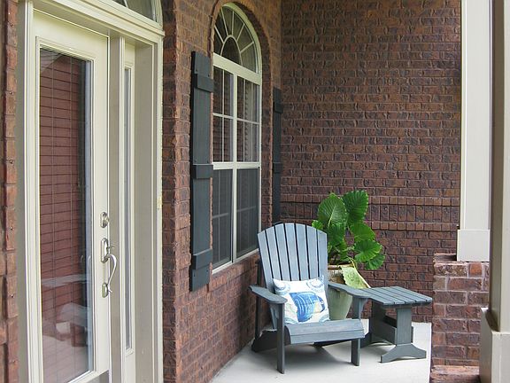 2nd image of 1813 Twin Pine Blvd