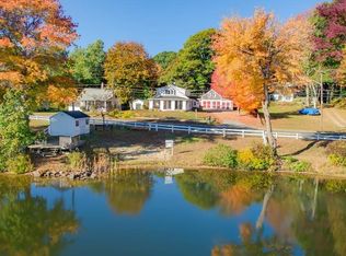 16 Stafford Rd, Wales, MA 01081