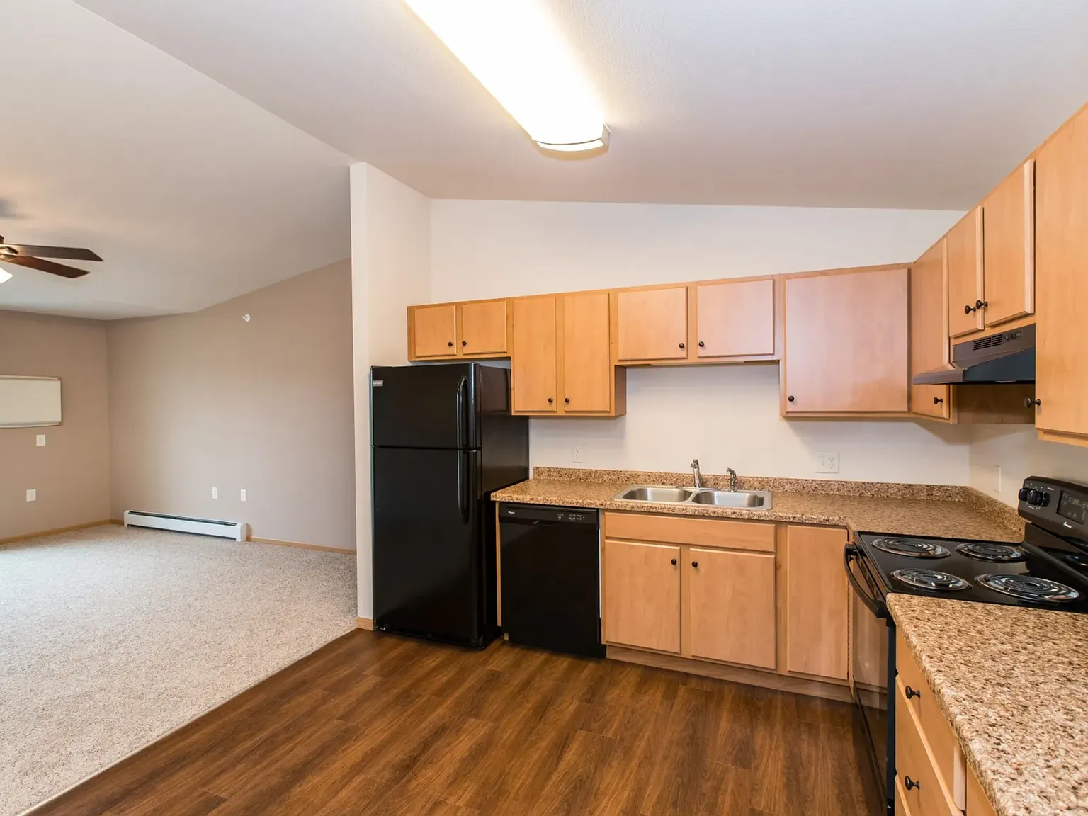 Prosser Place Apartments — Photo 4