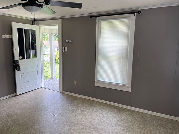 3rd image of 115 Williamson St