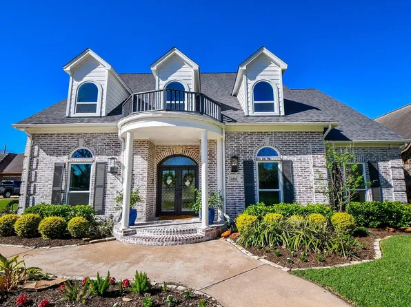 4703 Wentworth Dr, Weston Lakes, TX 77441