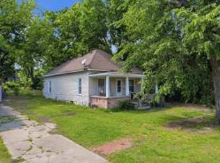 805 S Seneca Ave, Bartlesville, OK 74003