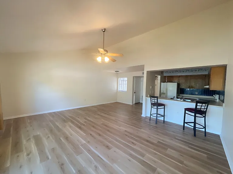 4345 SW 20th Ln — Photo 5