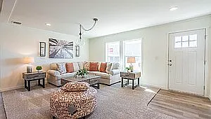 Spacious 4 Bed/ 2 Bath Home For rent! — Photo 4