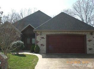 123 Woodfield Dr, Highlandville, MO 65669