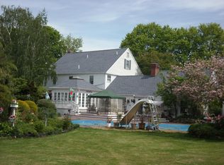 (Undisclosed Address), Branford, CT 06405
