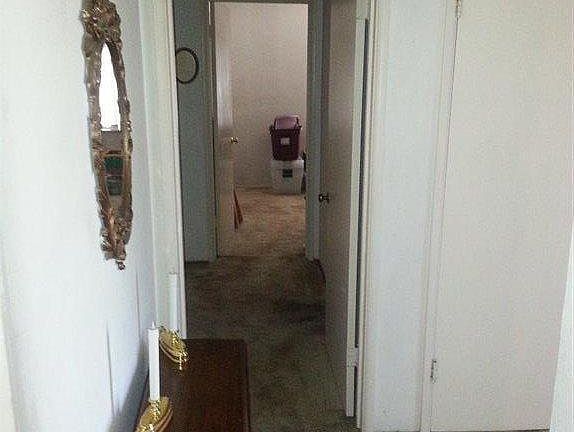 4th image of 310 E Longview Ave