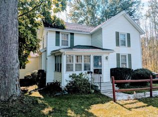 883 Kendall Rd, Churchville, NY 14428