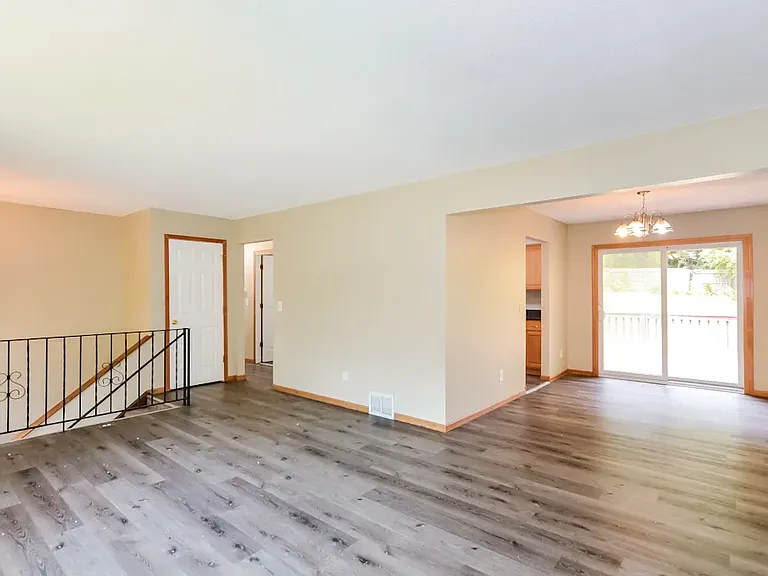 3221 Random Rd — Photo 13