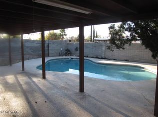 9410 E Palm Tree Dr, Tucson, AZ 85710