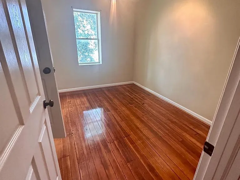 313 N Kent St — Photo 9