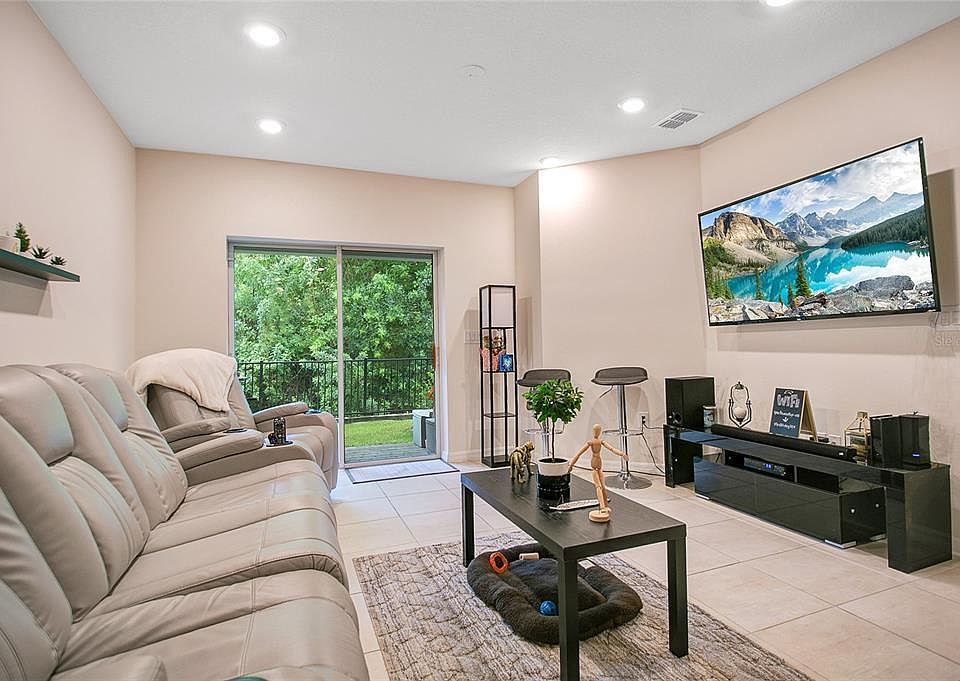 2nd image of 33241 Bellissimo Ave