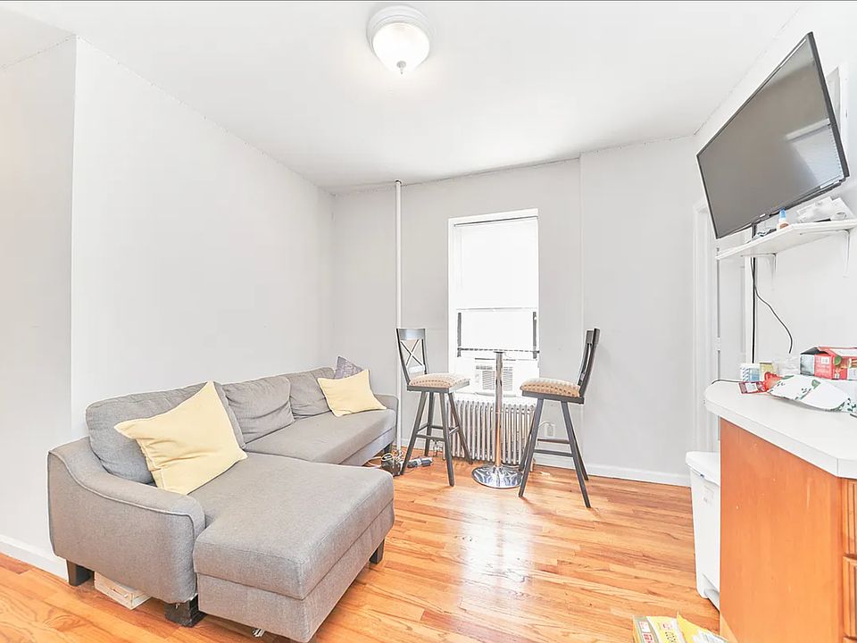 1st image of 341 E 90th St APT 4