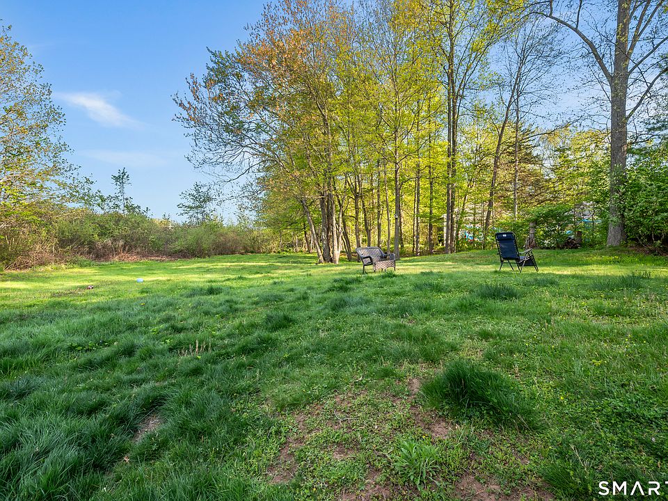 1st image of 74 Bridle Path
