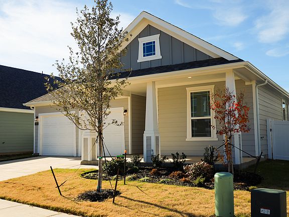 4th image of 5957 Revere Dr #5957