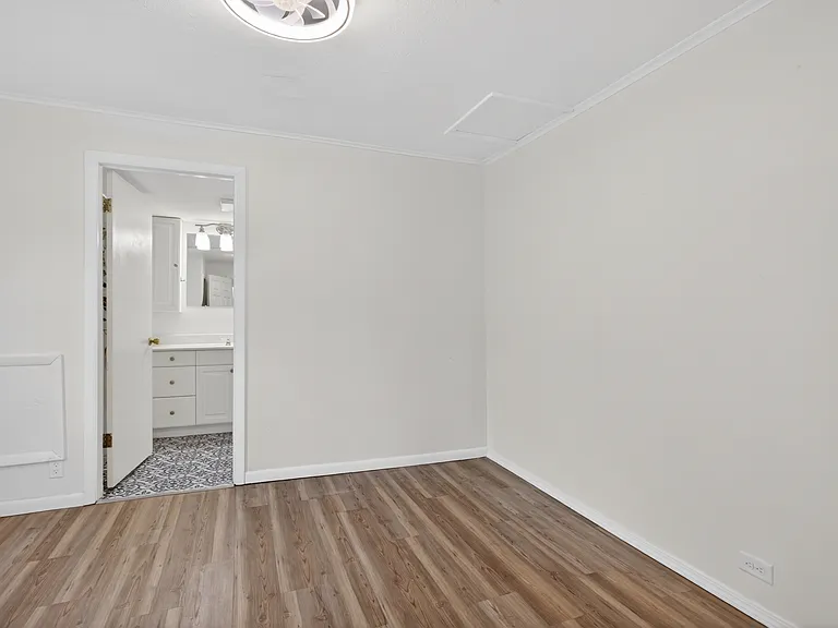 2759 Almeda Ct — Photo 30