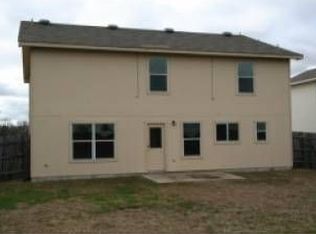 222 Sylvan St, Hutto, TX 78634
