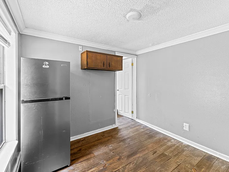 2318 Saxon St #A/B — Photo 23