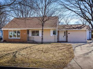 1306 Garland St, Green Bay, WI 54301