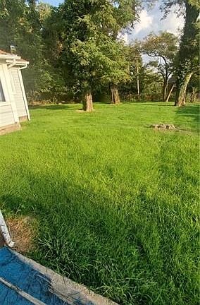 2nd image of 63 White Oak Dr