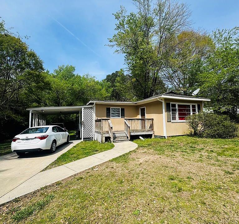 1st image of 211 Holcomb Rd