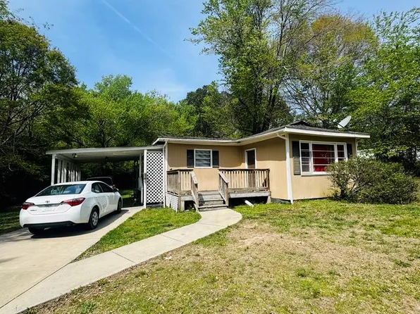 211 Holcomb Rd, Dalton, GA 30721