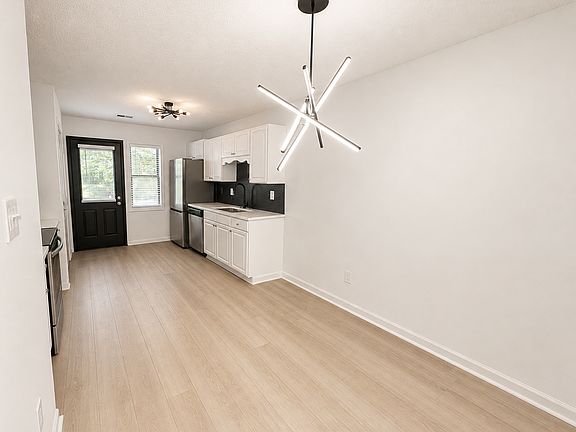 4th image of 1478 N Diane Ct SE #A