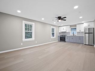 100-03 195th St APT 2, Hollis, NY 11423