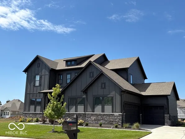 11362 Briargate Dr, Fishers, IN 46040