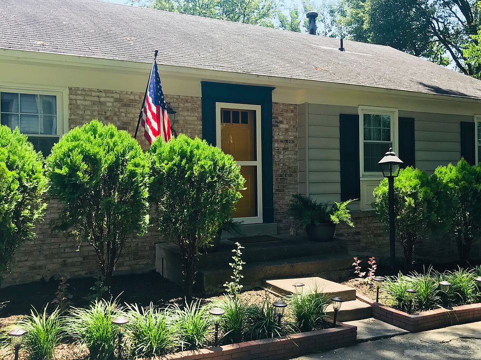 1st image of 6821 Stoneybrooke Ln