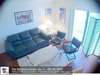 4th image of 9090 NW 40th St