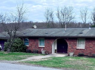 218 Locust St, Rural Valley, PA 16249