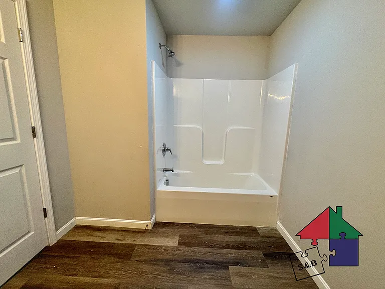 57 Green St #107 — Photo 12