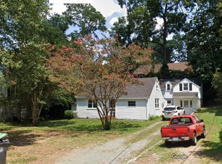 128 Shamrock Rd, Charlottesville, VA 22903