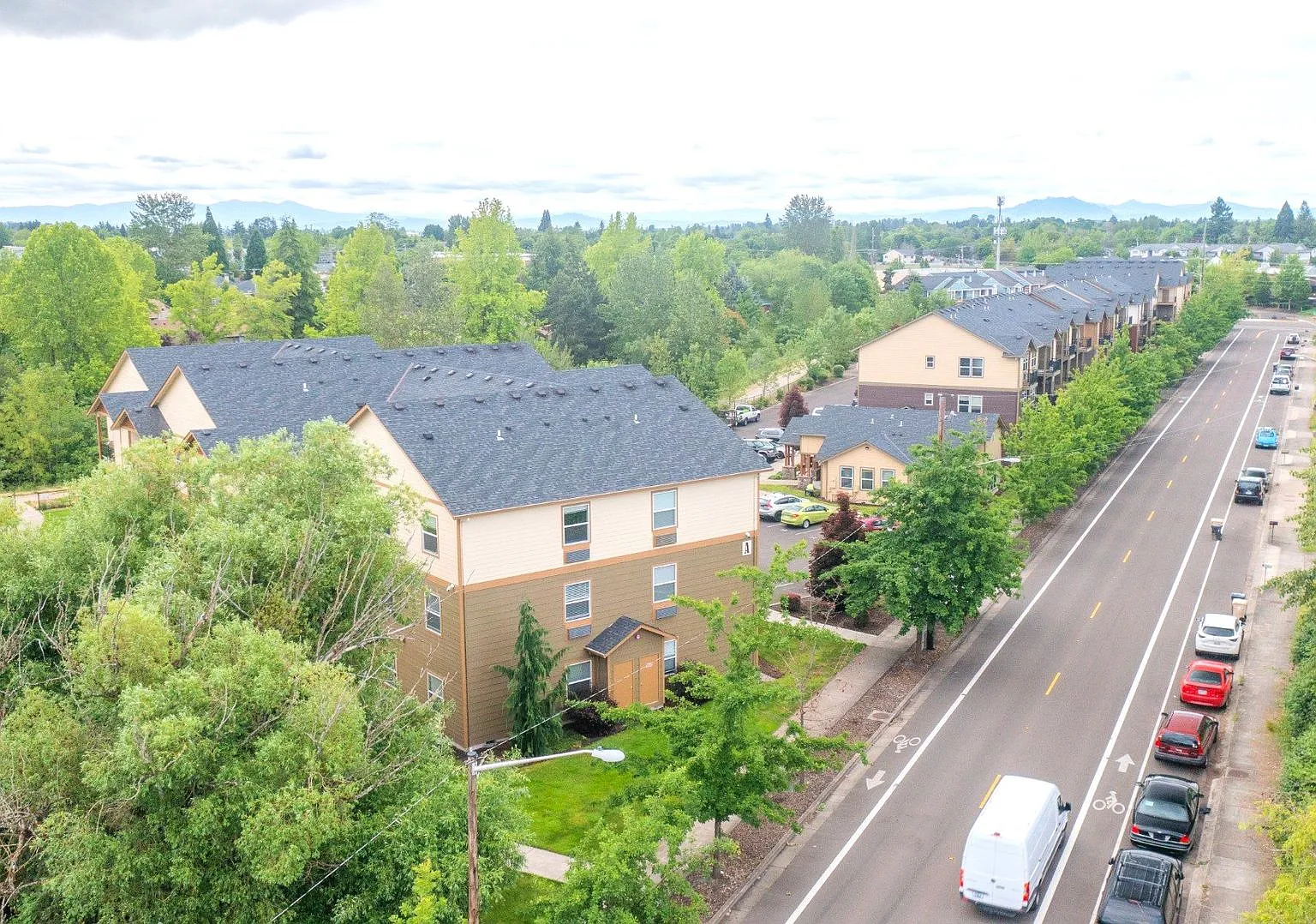 Riverbend Apartments — Photo 3